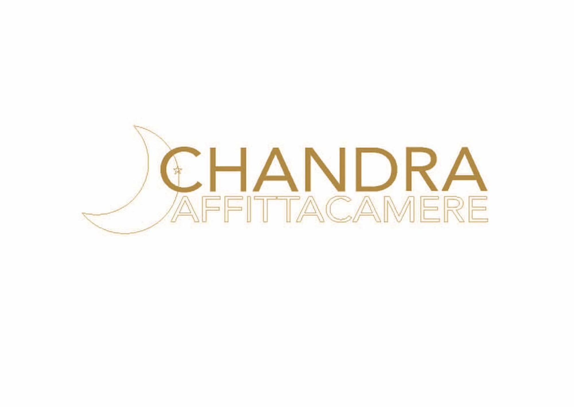 Chandra ليريسي المظهر الخارجي الصورة